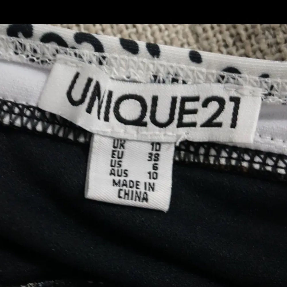 ASOS Unique 21 Mixed Animal Print Halter Swimsuit Womens Cut out US 6 / S NWOT - Picture 4 of 7